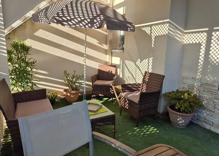 Le Clos Du Grand Chene - Gites 4 Etoiles -